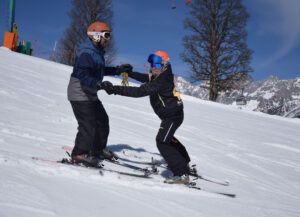 Skifahren mit Schädelhirntrauma/MS